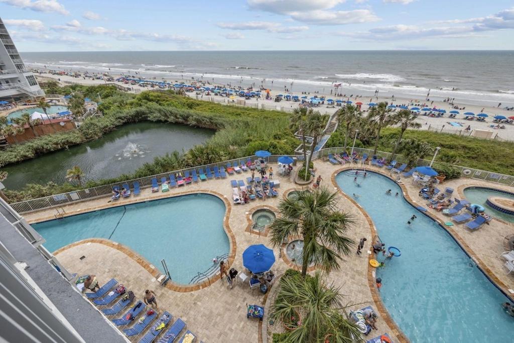 Direct Oceanfront- King Bedroom- Amazing Views/Pools/Hot Tubs/Beach Access/Golf マートルビーチ エクステリア 写真